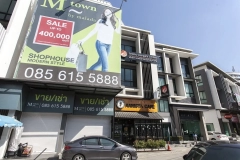 M – Town (13)